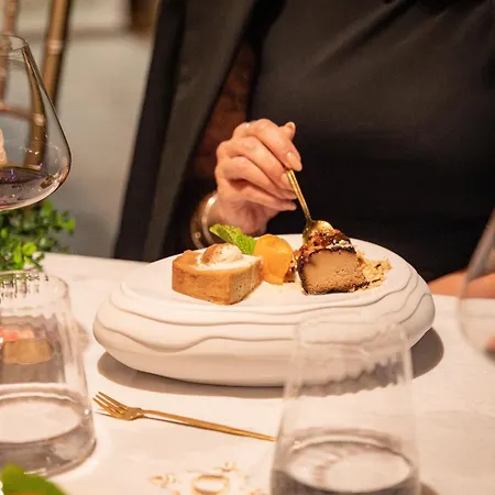 Opus One Luxury & Wine Φάρο